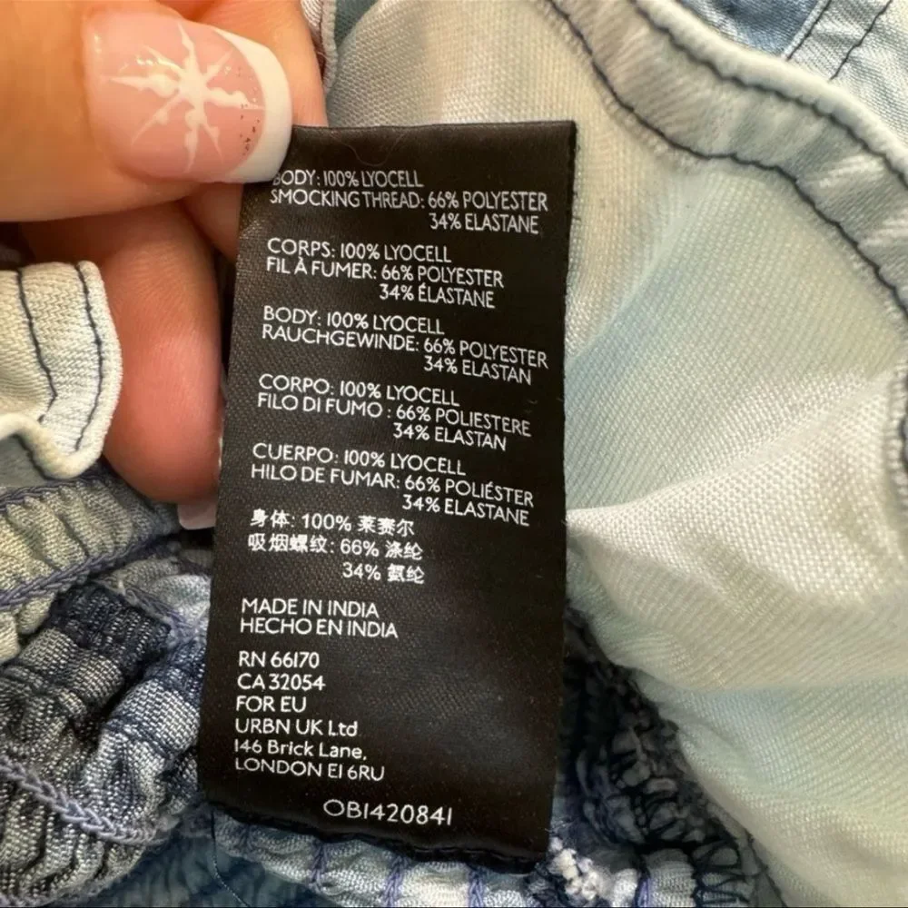 Anthropologie Pilcro Smocked Peasant Top – Blue/White Tie-Dye – Size Small - Picture 8 of 8